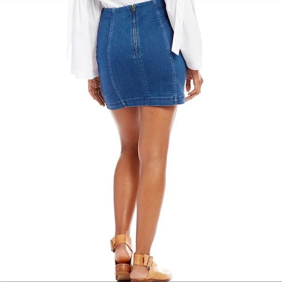 FREE PEOPLE DENIM SKIRT - Picture 4 of 4